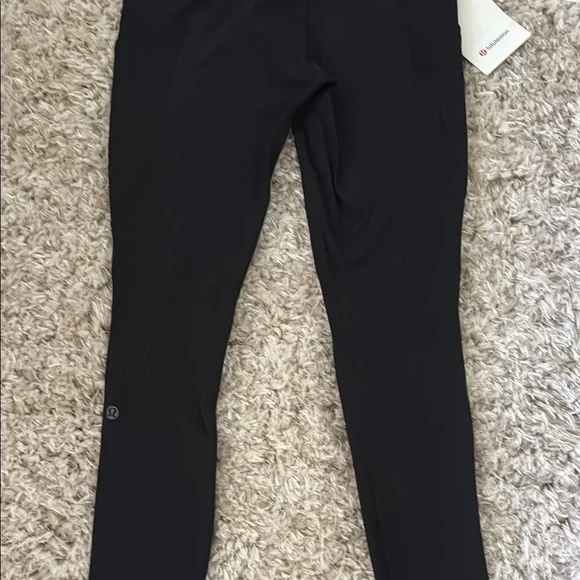 Lululemon Athletica Black Leggings with pockets - Picture 8 of 9